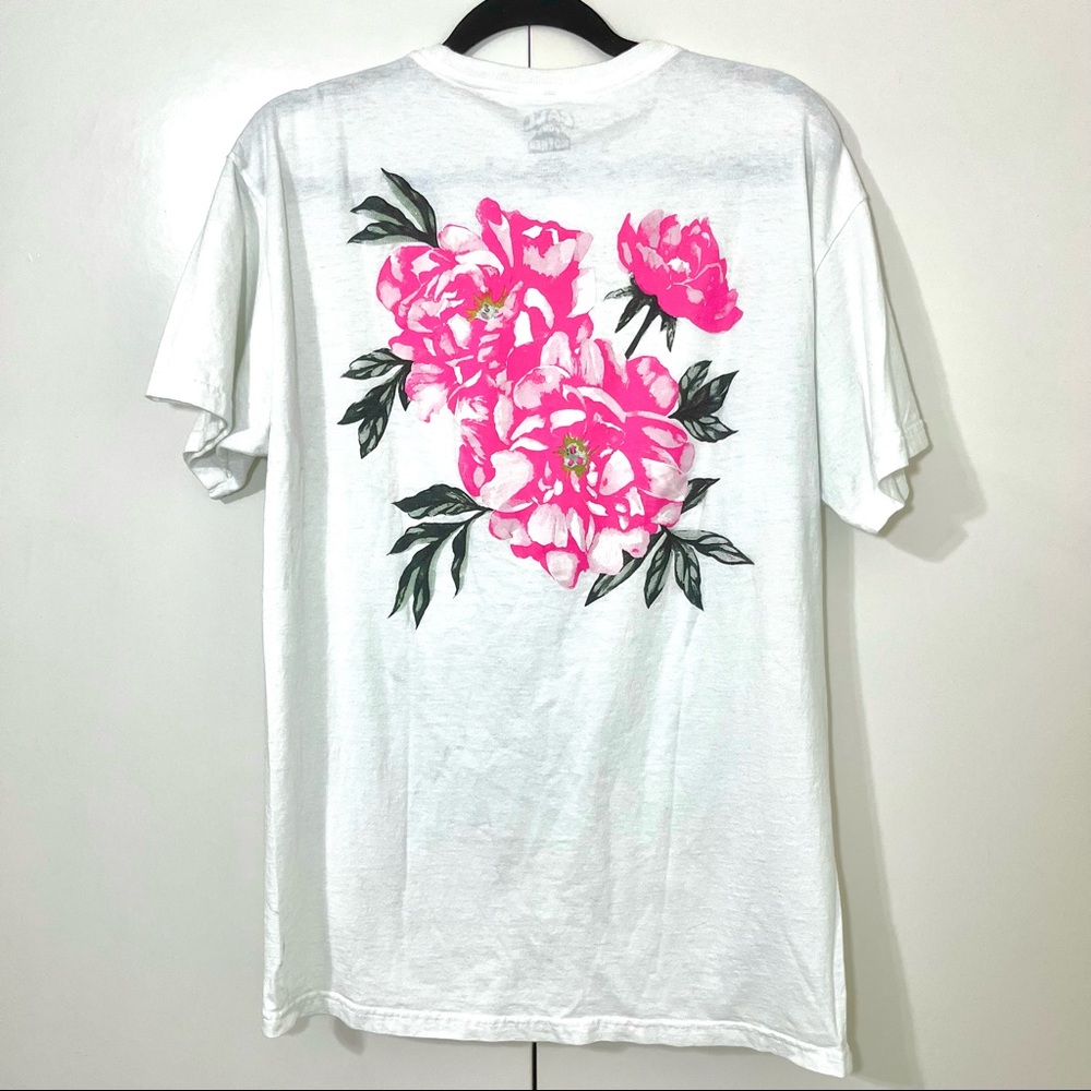 Call your mother roses tee Buckle - Picture 1 of 2